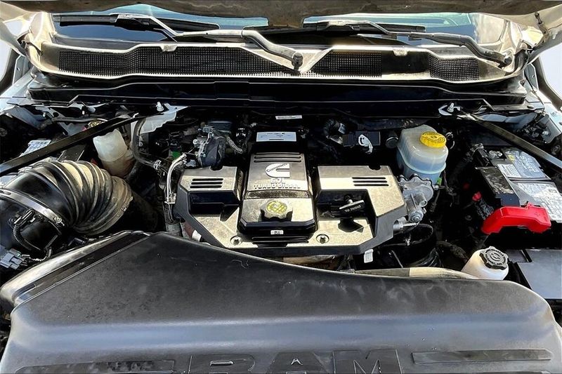 2022 Ram 2500 Tradesman photo 9