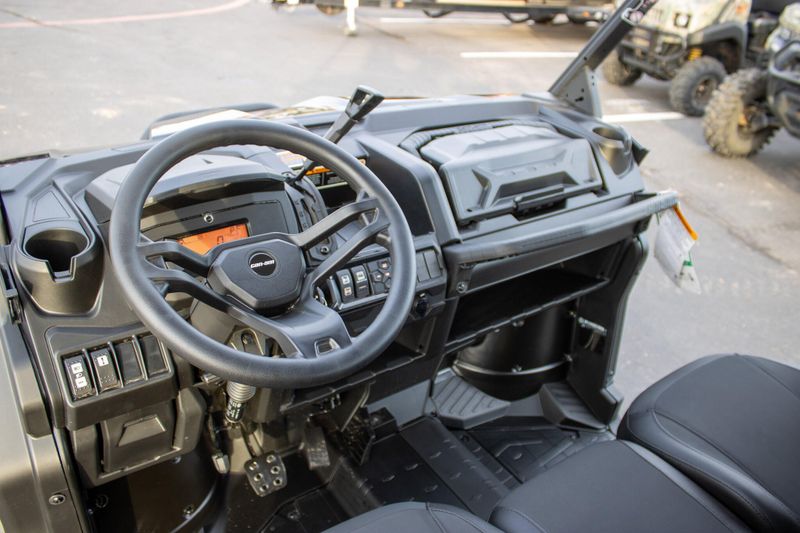 NEW 2026 CAN-AM DEFENDER MAX XT HD9 Image 16