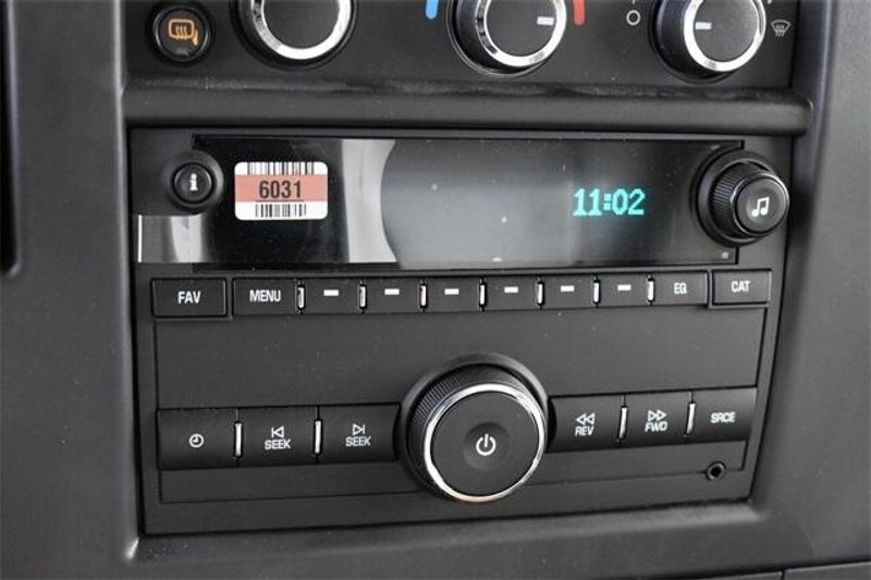 New 2025 Chevrolet Express 3500 Work VanImage 20