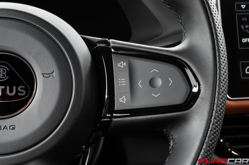 2025 Lotus Emira V6Image 30