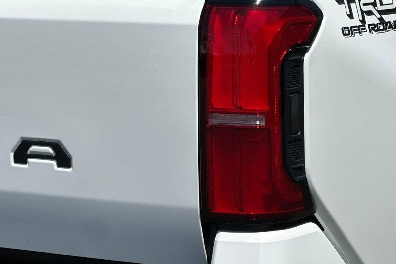 New 2026 Toyota Tacoma TRD Off-RoadImage 30