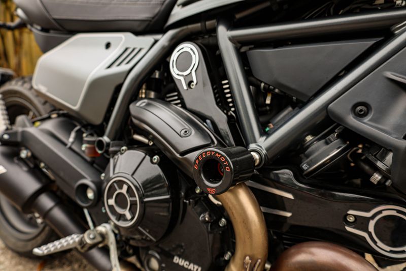 USED 2021 DUCATI SCRAMBLER 1100 Image 19