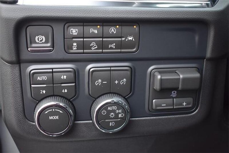 New 2026 Chevrolet Tahoe PremierImage 27