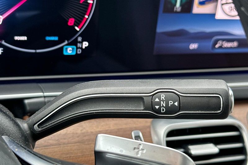 Used 2025 Mercedes-Benz GLS 450Image 26