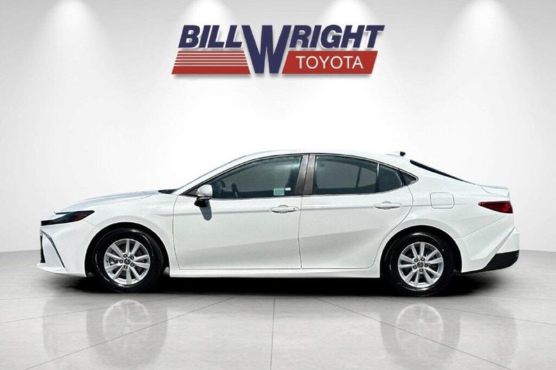 Used 2025 Toyota Camry LEImage 6
