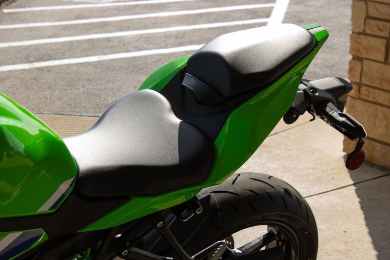 NEW 2026 KAWASAKI NINJA ZX4RR ABS Image 14