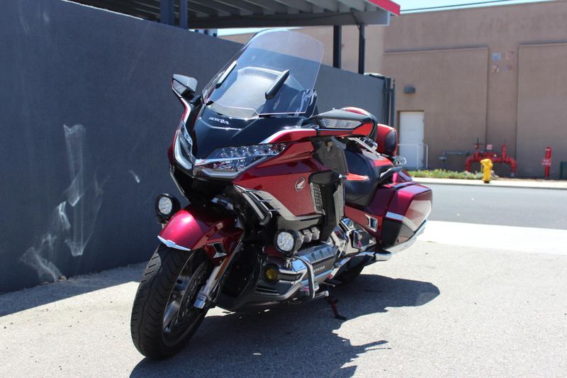 Used 2021 Honda Goldwing Image 3