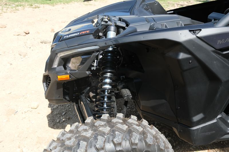 2025 Can-Am MAVERICK X3 MAX X RS TURBO RR TRIPLE BLACK Image 21