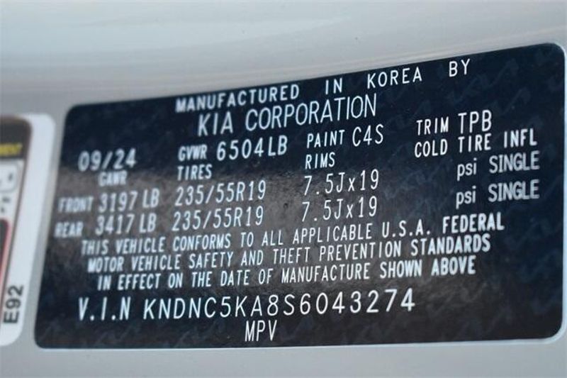 New 2025 Kia Carnival Hybrid EXImage 40