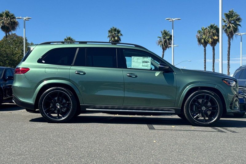 New 2026 Mercedes-Benz GLS 450Image 3