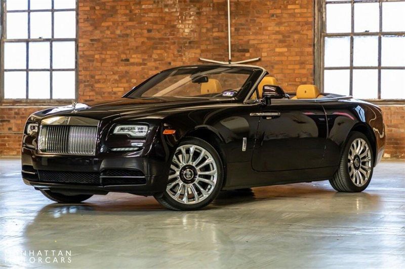 2019 Rolls-Royce Dawn BaseImage 1