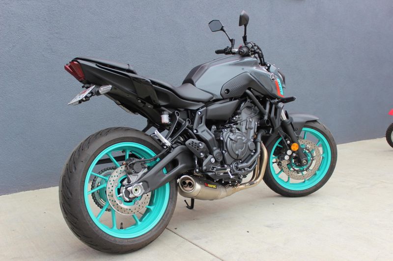 2022 Yamaha MT 07 Image 2