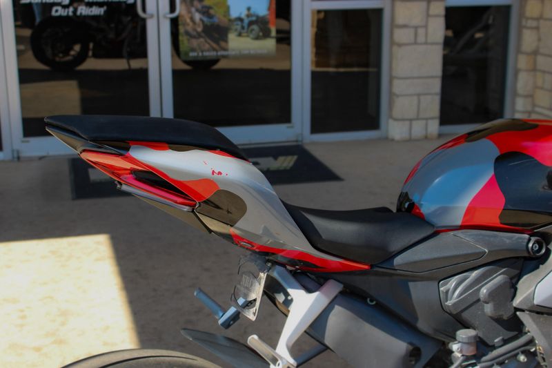 Used 2018 Ducati PANIGALE 959 Image 10