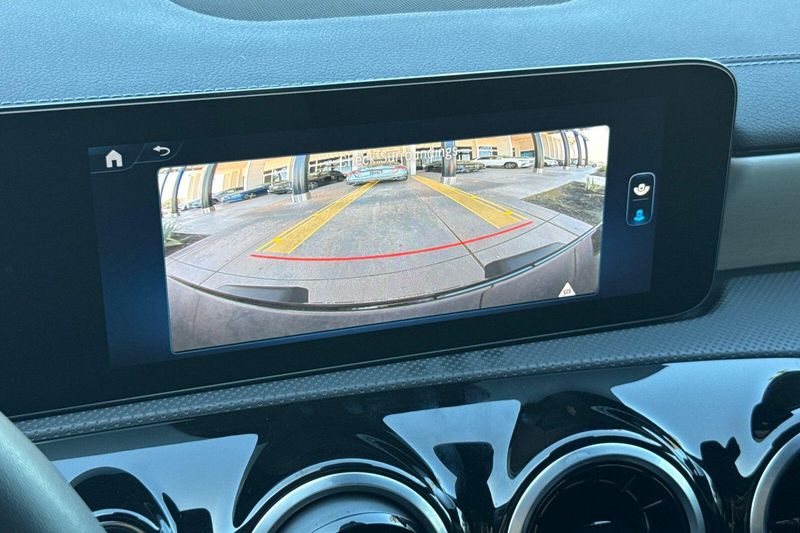 Used 2025 Mercedes-Benz CLA 250Image 21