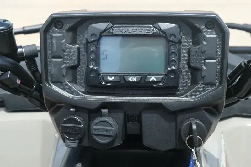 New 2025 Polaris SPORTSMAN 570 DESERT SAND Image 19