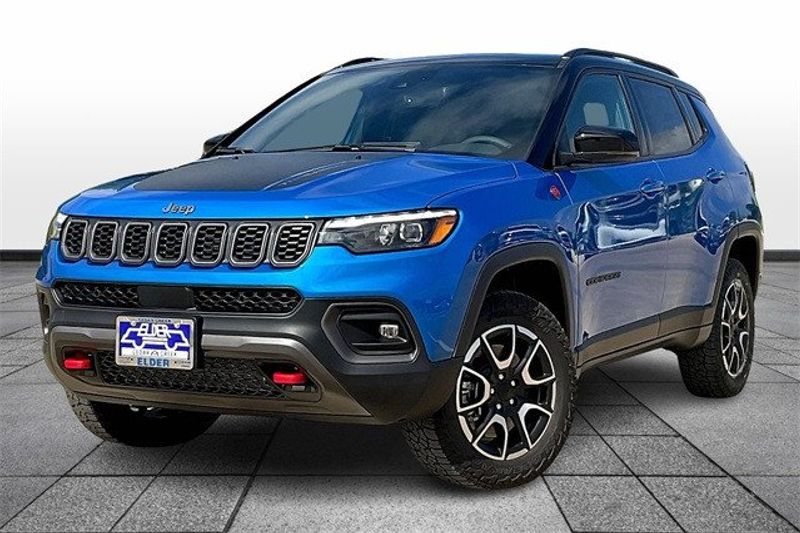 2024 Jeep Compass Trailhawk 4x4Image 2