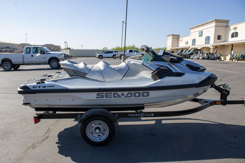NEW 2026 SEADOO GTX LIMITED 325 WITH SOUND SYSTEM Image 3