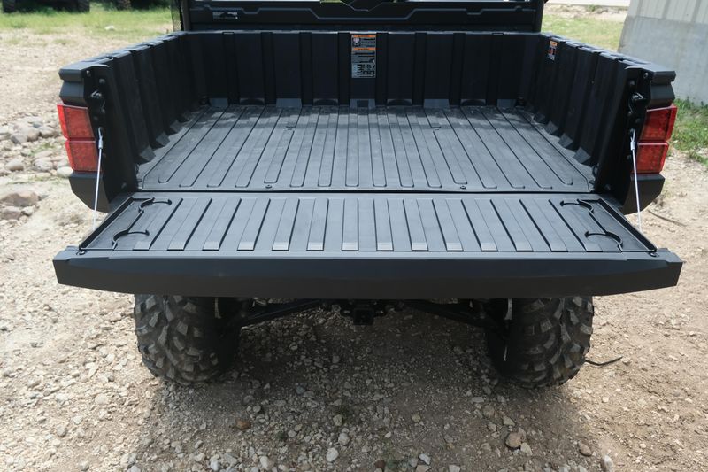2025 Polaris RANGER 1000 EPS SAGE GREEN Image 6