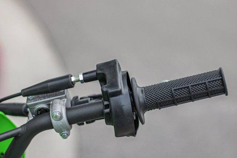 NEW 2025 KAWASAKI KX 85 Image 8