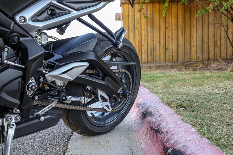USED 2024 TRIUMPH STREET TRIPLE 765 RS Image 3