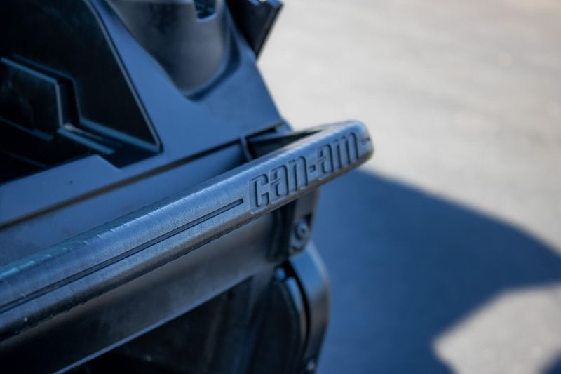 USED 2021 CAN-AM SSV DEFENDER MAX XT HD10 Image 27