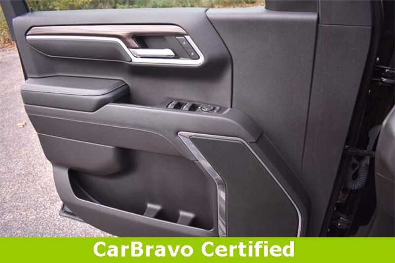 Used 2022 Chevrolet Silverado 1500 LTImage 32