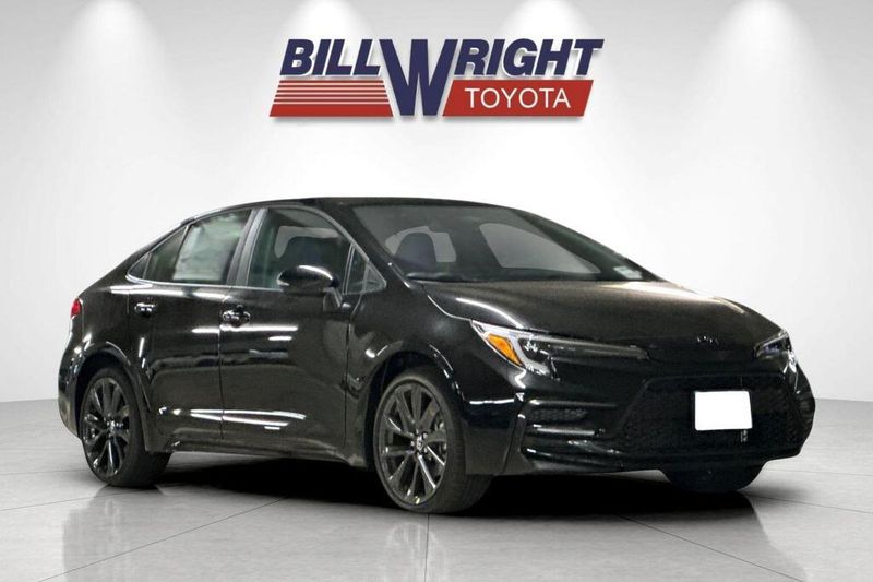 New 2025 Toyota Corolla SEImage 1
