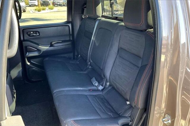 Used 2023 Nissan Frontier PRO-XImage 25