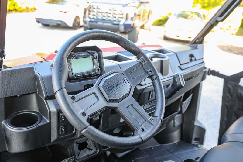NEW 2026 POLARIS RANGER CREW 1000 PREMIUM Image 33