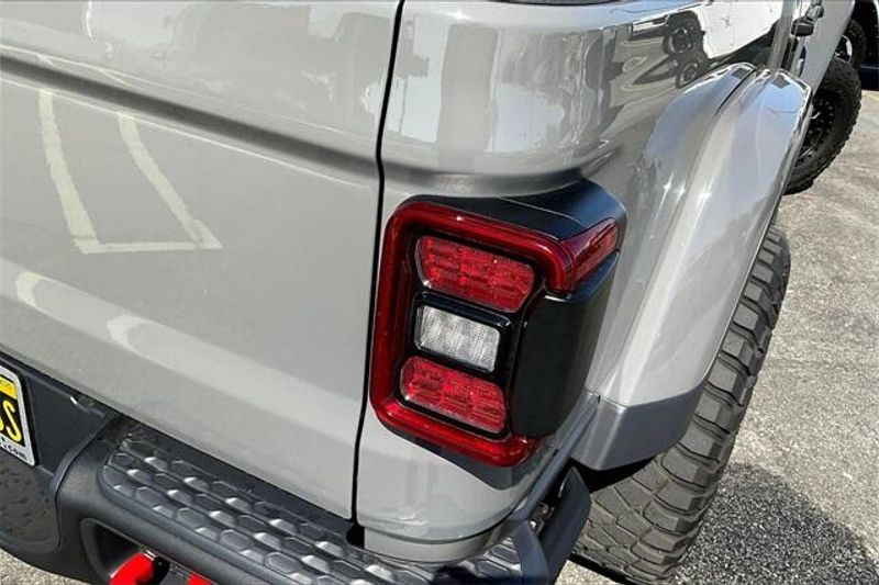 Used 2023 Jeep Gladiator RubiconImage 28