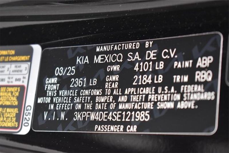 2025 Kia K4 GT-LineImage 34