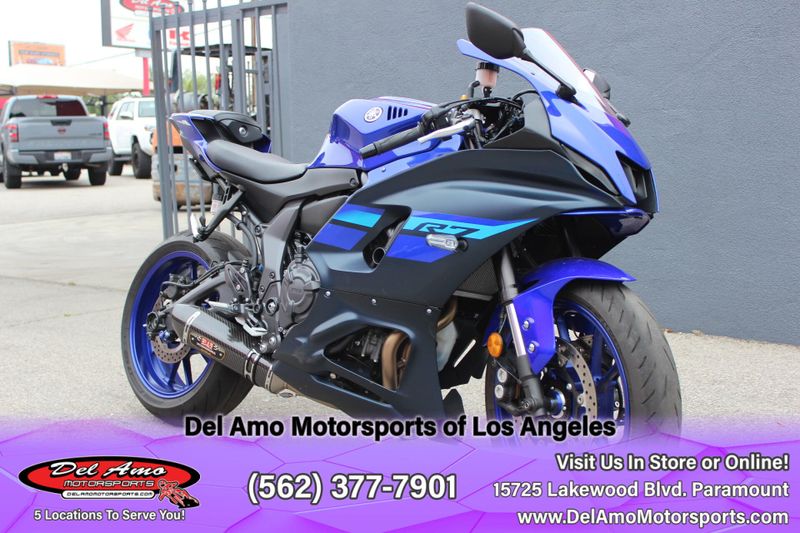 2024 Yamaha YZF R7 Image 2