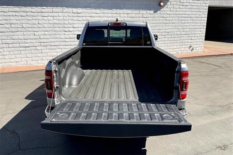 2019 RAM 1500 LaramieImage 34