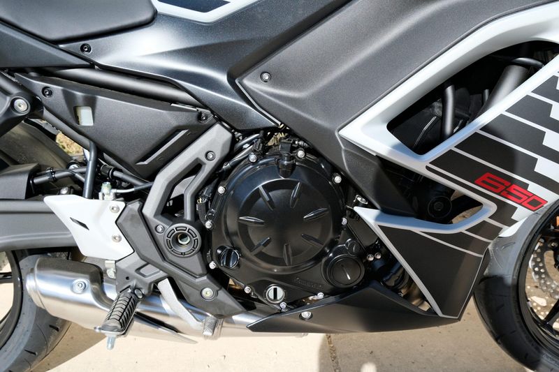 NEW 2026 KAWASAKI NINJA 650 ABS Image 9