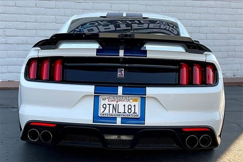 2018 Ford Mustang Shelby GT350 photo 3