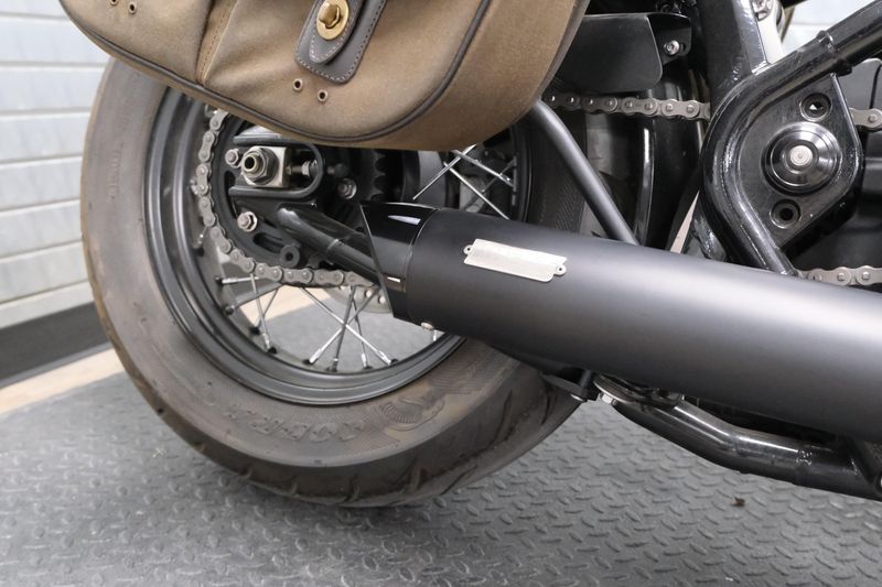 USED 2022 TRIUMPH BONNEVILLE BOBBER Image 15