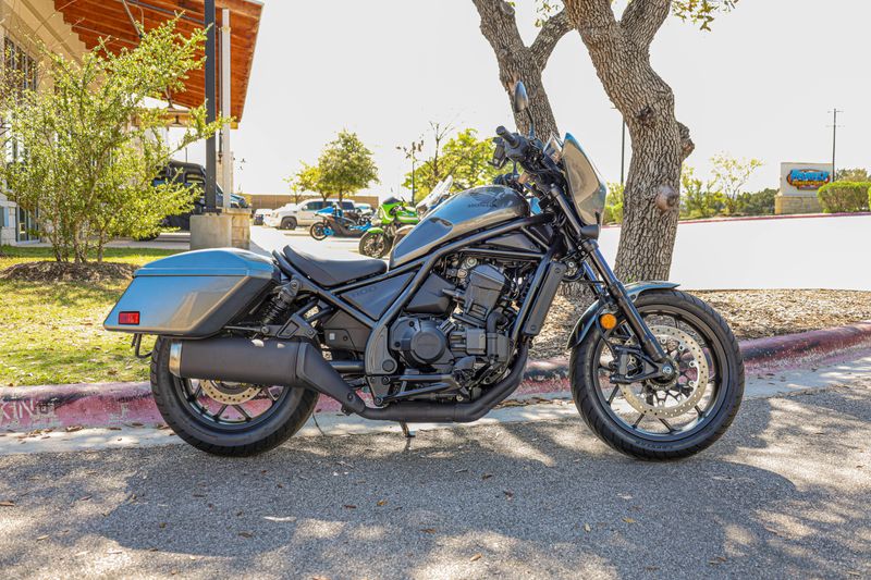 USED 2025 HONDA REBEL 1100T DCT Image 11