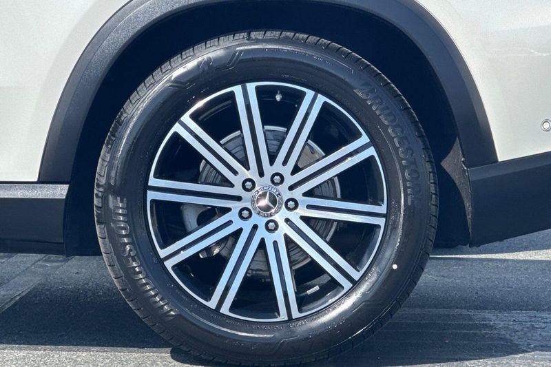 Used 2024 Mercedes-Benz GLE 350Image 34