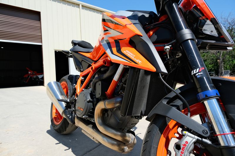 2023 KTM 1290 SUPER DUKE R EVOImage 22