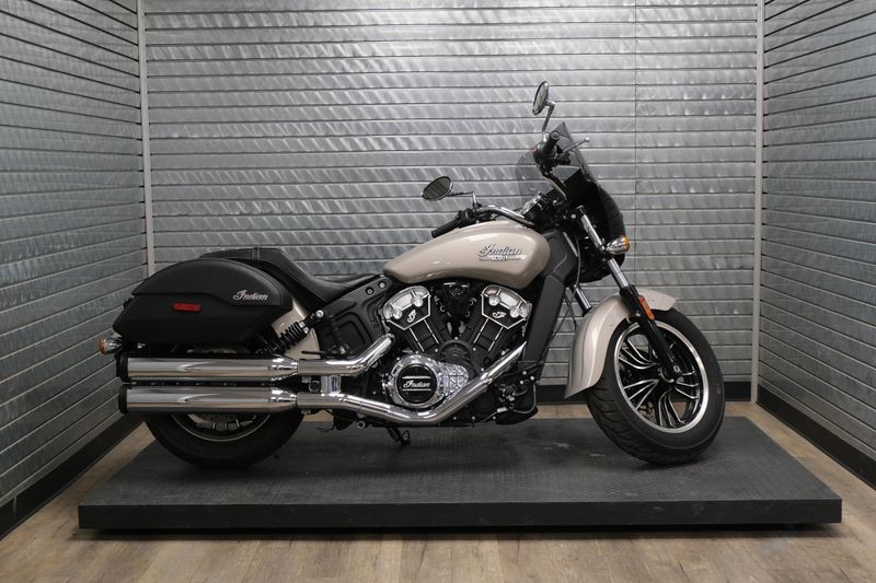 USED 2024 INDIAN MOTORCYCLE SCOUT ABS Image 2