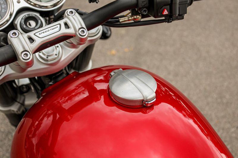 USED 2023 TRIUMPH SPEED TWIN1200 Image 4