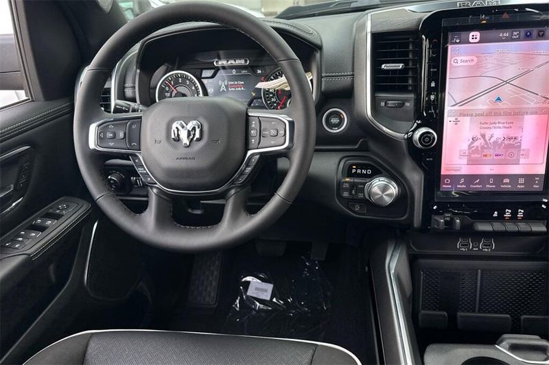2025 Ram 1500 Laramie photo 11