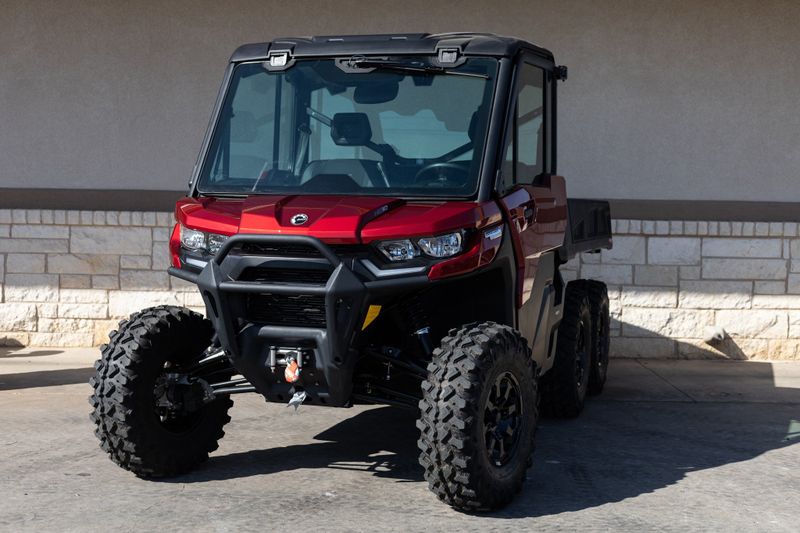 2024 CAN-AM DEFENDER 6X6 LIMITED HD10 FIERY RED Image 6