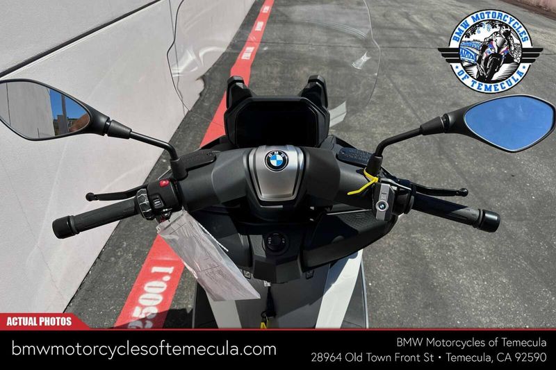 2024 BMW C 400 GT in a ALPINE WHITE exterior color. BMW Motorcycles of Temecula – Southern California (951) 506-6903 bmwmotorcyclesoftemecula.com 