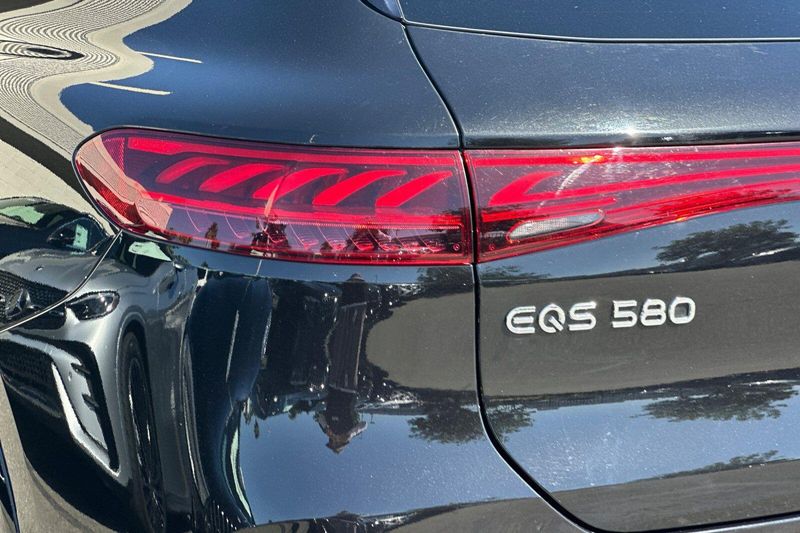 Used 2023 Mercedes-Benz EQS 580Image 35