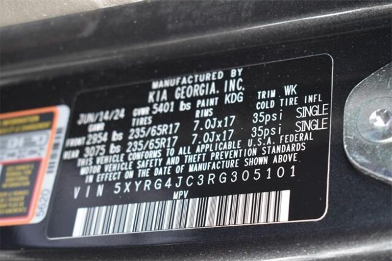 2024 Kia Sorento LXImage 33