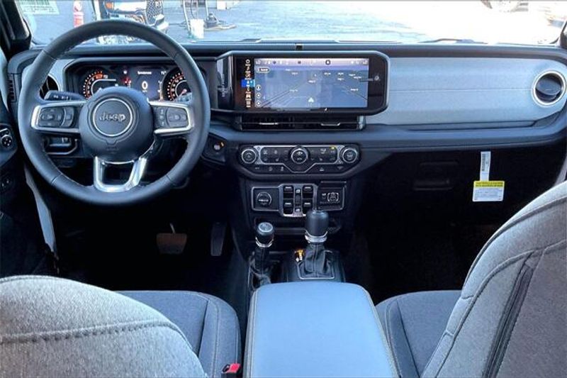 New 2025 Jeep Wrangler 4-door SaharaImage 4