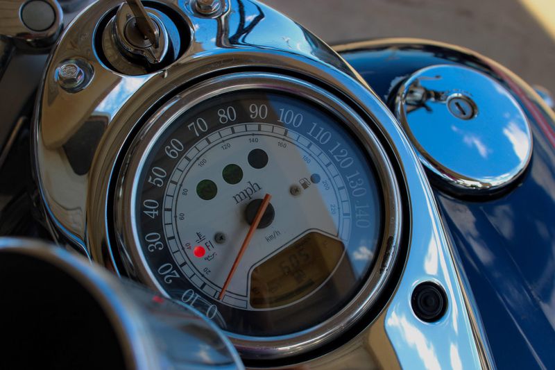 2008 Kawasaki VULCAN 1600 NOMAD BLUE SILVER Image 16