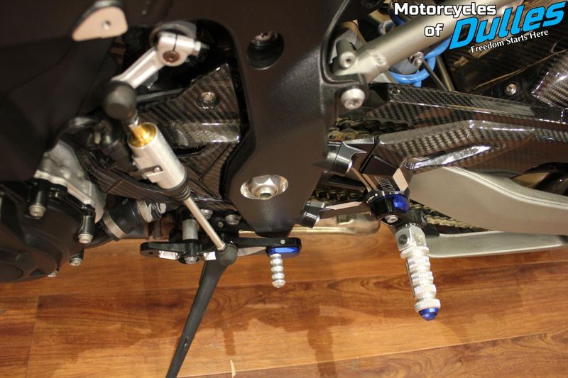 Used 2025 BMW M1000R Image 17