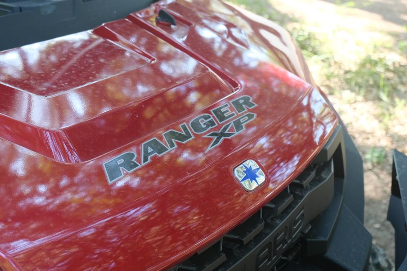 2025 Polaris RANGER CREW XP 1000 PREMIUM SUNSET RED Image 38